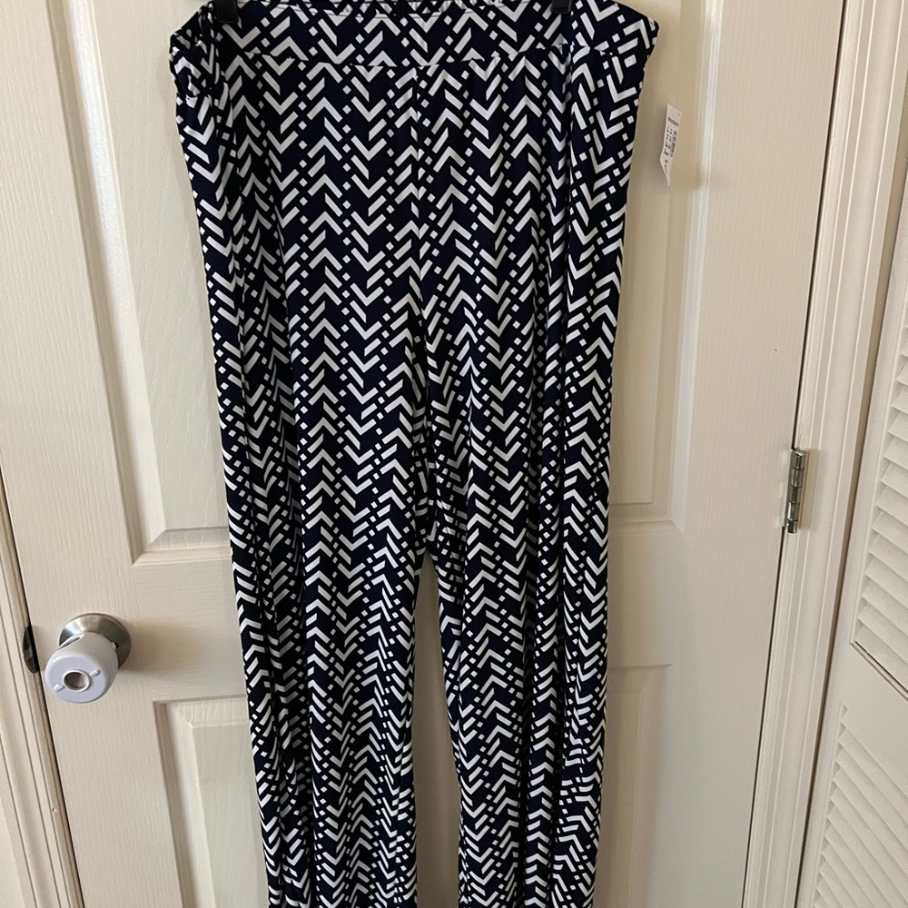 dressbarn Chevron Blue and White Palazzo Pants